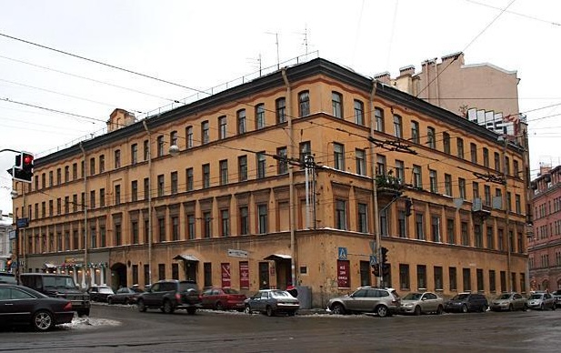 Дом 1/20, литера А, на Мытнинской улице