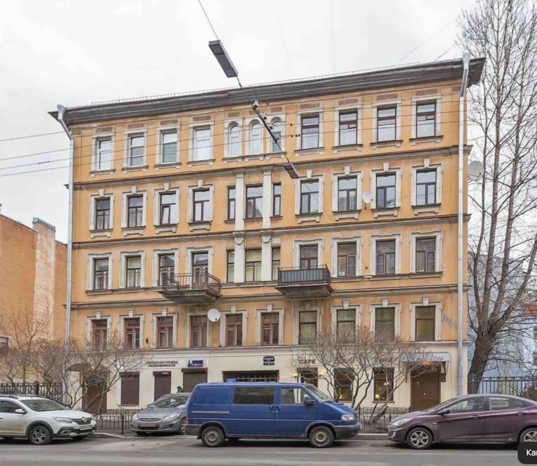 Лицевой фасад дома 14 по 4-й Советской улице